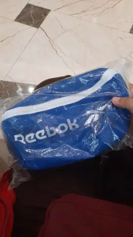 Tas pinggang Reebok