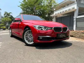 BMW 320i Luxury 2018 18rb Miles Mint Condition