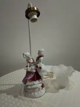 Lampu patung keramik