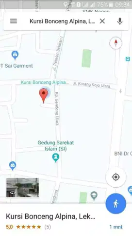 Rak Gantung (tempat koran, majalah dll)