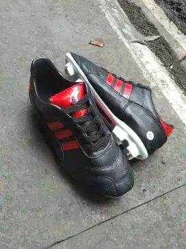 Sepatu Bola Sepak Anak Kulit Asli