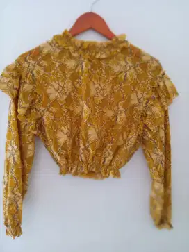 Baju brukat crop top ZARA woman size S