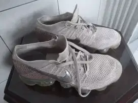 Sepatu Nike Air Vapormax Fltknit String (China)