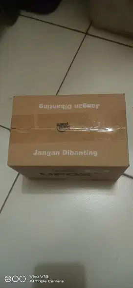 Cat lantai Upox Dana paint