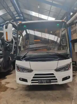 Hino 2013 VIP istimewa