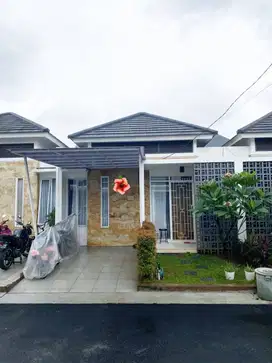 Dijual rumah di Green Caman 3 Residence, Jatikramat, Jatiasih, Bekasi