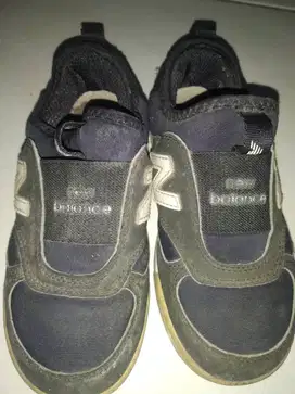 Sepatu anak NB ORI 35