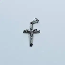 Liontin Kalung Salib Yesus Titanium Silver Chrome Cross Necklace NEW