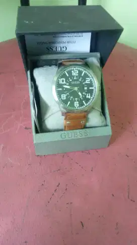 Dijual jam tangan merk Guess limited edition
