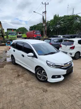 Honda Mobilio e 1.5  2019/2020 Bensin automatic