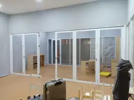 Tukang kaca aluminium