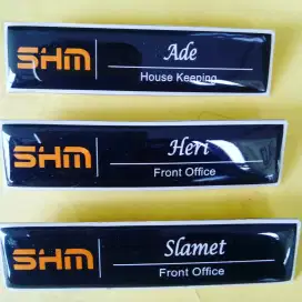 Name tag / papan nama