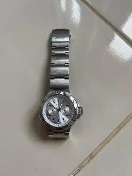 Jam tangan guess original kondisi normal