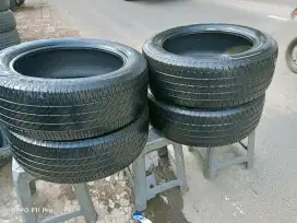 Mj ban 215/55/R17 Bridgestone Turanza T005A 4pcs  hub Wa gan