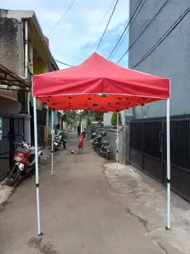 Tenda lipat sewa  matic usaha dlll