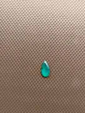 Liontin batu bacan coklat