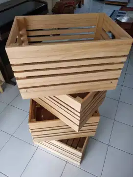 Kotak kayu Knagglig box serbaguna