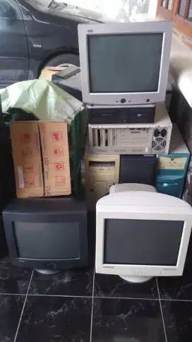 Jual beli computer rusak