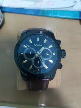 Jam tangan cowok bonia quartz.size 45 mm