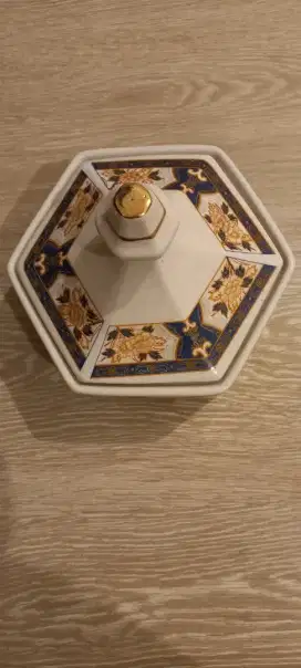 Toples Permen Keramik Jepang