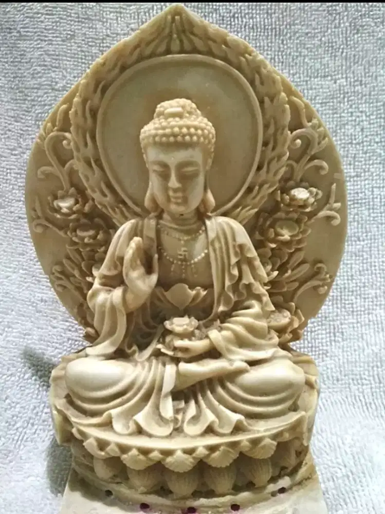 Patung Pajangan Buddha Meditasi