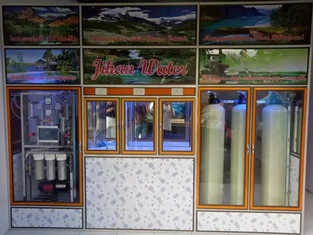 Depot air minum isi ulang jenis Ro siap jual, model terbaru.