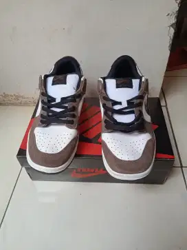 Jual Sepatu nike sb dunk low pro original preloved size 44 like new