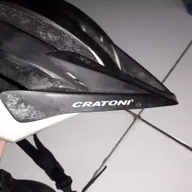 Helm Sepeda Dewasa CRATONI