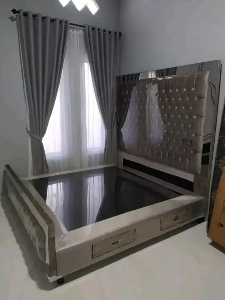 Dipan Springbed Mewah 160x200