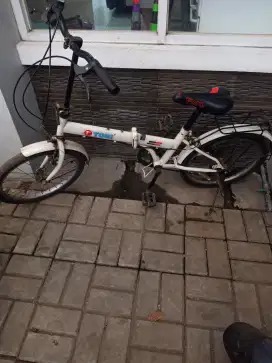 Sepeda lipat merk Tori  kondisi normal