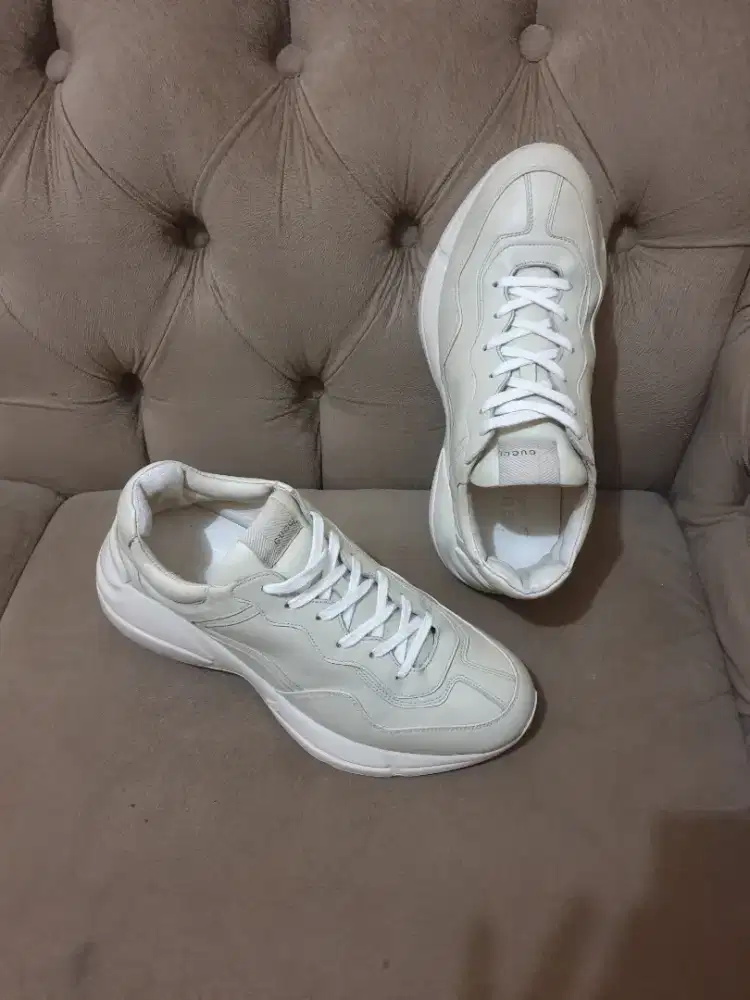 Mulus .authentic sepatu .sneakers gucci size 41