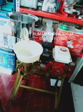 (RUMAH TEKNIK JOGJA)mesin giling kedelai utk pembuatan tahu