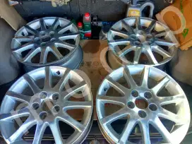 velg standar oem copotan camry V 3.0 r17 jari jari innova apv granmax