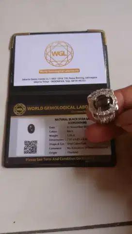 Dijual cincin Permata Natural Black Star Sapphire..Terimakasih OLX