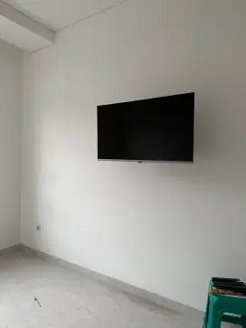 BRIKET TV LED LCD