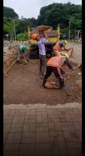 Jasa buang puing pengurugan
