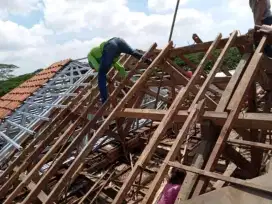 Bongkar,atap lama baja ringan