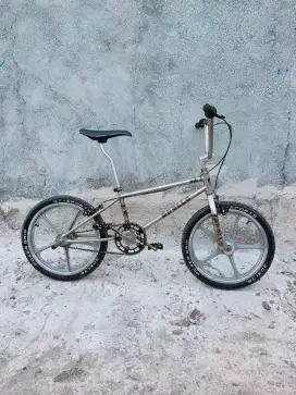 Sepeda bmx vintage osbmx oldschool bmx apollo mk1 dbrumeuk diamondback