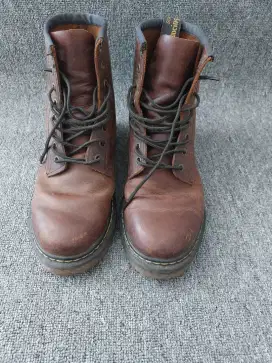 Dr. Martens Crazy Horse
