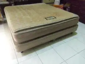 Tempat tidur dan kasur springbed merk florence , nego