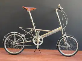 Sepeda Alex Moulton M60 Limited 070 / 191 Bagus Keren