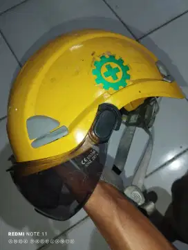 Helm panjat kuning petzl vertex best