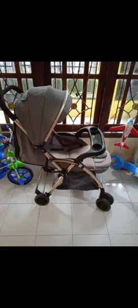 Stroller bekas, Belum lama beli. Harga NET / PAS