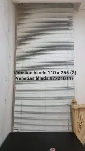 Venetian Blinds Gorden Rumah Putih