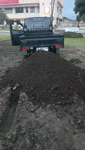 Menjual tanah hitam topsoil
