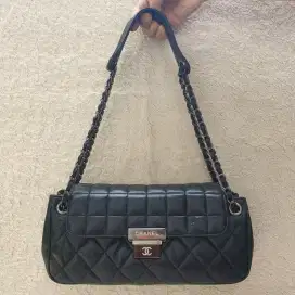 Chanel Shoulderbag Hitam Kulit Asli