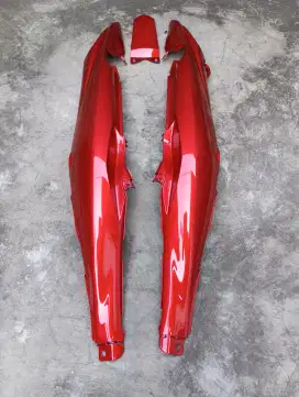 Body belakang Jupiter z tahun lama murmer