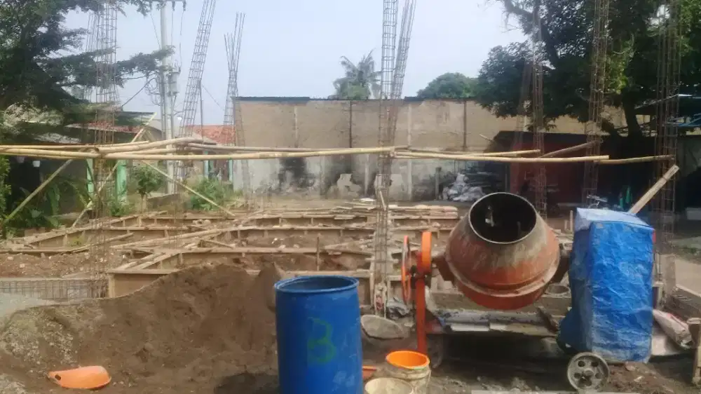 Tukang bangunan renovasi