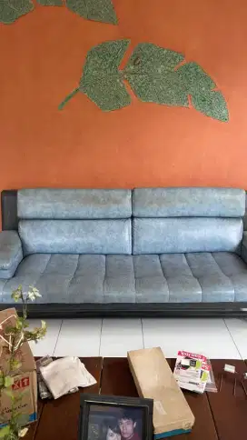 Sofa 3+2+1 plus meja