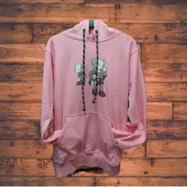 Hoodie Uniqlo x Kaws Original Sisa Ekspor (Nego alus)